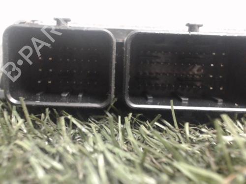 Control unit DACIA SANDERO 1.2 16V | BP25393305M11