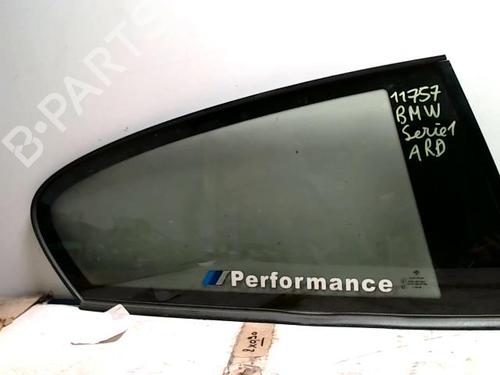 Panel rude bagtil højre BMW 1 (E81) 116 d (116 hp) 31222138