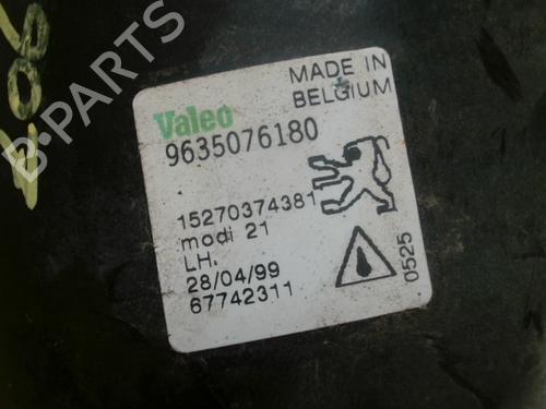 Left front fog light PEUGEOT 206 Hatchback (2A/C) 1.6 i | BP31257368C30