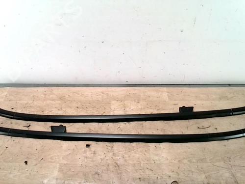 Used Roof bar BMW 3 Touring (E91) 320 d (177 hp) 28310182