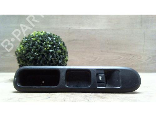 Used Right front window switch PEUGEOT 5008 (0U_, 0E_) 1.6 HDi (110 hp) 25413250