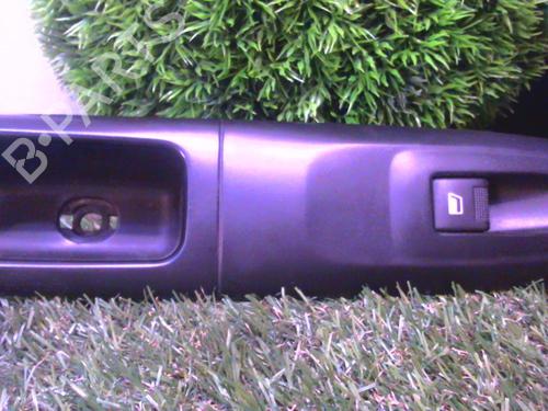 Used Right front window switch PEUGEOT 106 II (1A_, 1C_) 1.5 D (57 hp) 25395636
