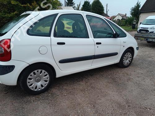 Right headlight CITROËN XSARA PICASSO (N68) 1.6 HDi | BP28055111C29 