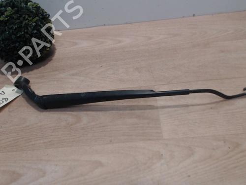 Used Front windshield wiper arm TOYOTA IQ (_J1_) 1.4 D-4D (NUJ10_, NUJ10R) (90 hp) 25413488