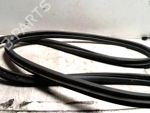 rubber-door-seal-opel-corsa-d-s07-2006-2007-2008-2009-2010-2011-2012-2013-2014-2015-25426013 main image