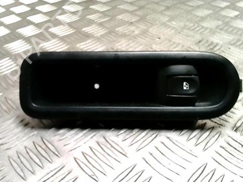 Used Right front window switch RENAULT TWINGO II (CN0_) 1.2 16V (CN04, CN0B) (75 hp) 31238528