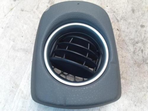 Air vent TOYOTA YARIS (_P13_) 1.4 D (NLP130_, NLP130) | BP27670465I21 