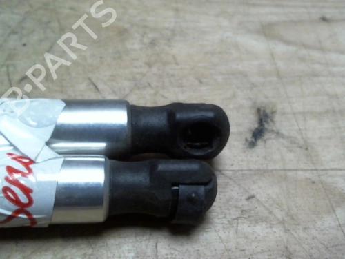 Used Tailgate lift support SKODA SUPERB I (3U4) 2.0 TDI (140 hp) 31232874