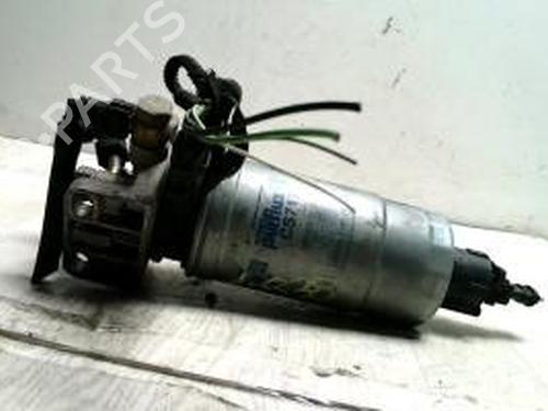 Used Fuel pump FIAT STILO (192_) 1.9 JTD (192_XF1A) (80 hp) 25425168
