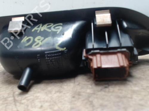 Used Left rear window switch VW TOURAN (1T1, 1T2) 2.0 TDI 16V (140 hp) 31234071