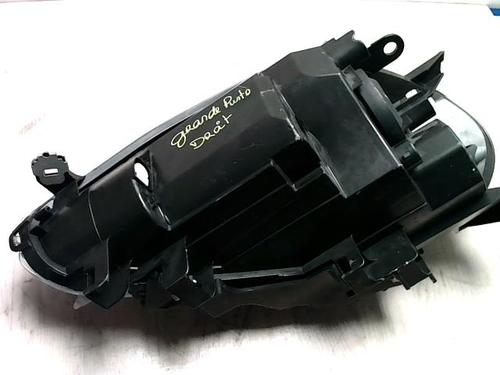 Right headlight FIAT GRANDE PUNTO (199_) 1.3 D Multijet | BP31225440C29