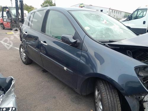 Licence plate light RENAULT CLIO III (BR0/1, CR0/1) 1.6 16V (BR05, BR0B, BR0Y, BR15, BR1J, BR1M, BR1Y, CR0B,... | BP26389368I40