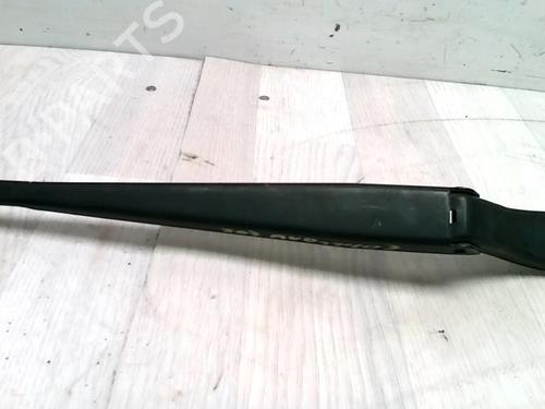 Used Front windshield wiper arm PEUGEOT 207 (WA_, WC_) 1.6 HDi (90 hp) 27671607