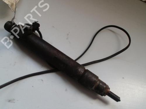 Injecteur AUDI 80 B4 Avant (8C5) 1.9 TDI (90 hp) 31875300
