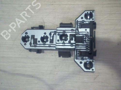 Used Licence plate light VW GOLF IV (1J1) 1.6 16V (105 hp) 25389245