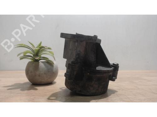 Pompe à vide RENAULT SCÉNIC II (JM0/1_) 1.9 dCi (JM0G, JM12, JM1G, JM2C) (120 hp) 25385538