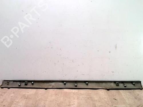 right-sideskirt-renault-scenic-iii-jz01_-2008-2009-2010-2011-2012-2013-2014-2015-2016-25427421 main image