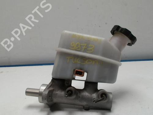 Used Brake master cylinder HYUNDAI TUCSON (JM) 2.0 CRDi (136 hp) 25416950