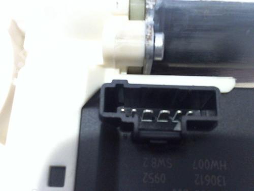 Left rear window motor RENAULT MEGANE III Hatchback (BZ0/1_, B3_) 1.5 dCi (BZ09, BZ0D, BZ1W, BZ29, BZ14) | BP25415007E23