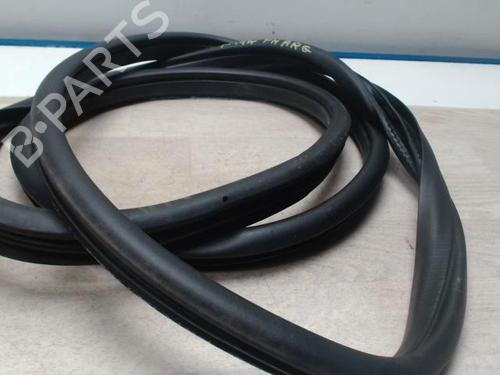 Used Rubber door seal MERCEDES-BENZ B-CLASS Sports Tourer (W245) B 180 CDI (245.207) (109 hp) 28121366