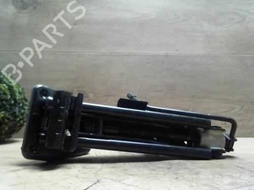 Reservehjul kit FORD MONDEO I (GBP) 1.8 TD (88 hp) 31226160