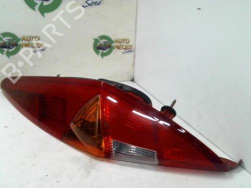 Used Right taillight FIAT PUNTO (188_) 1.2 60 (188.030, .050, .130, .150, .230, .250) (60 hp) 25409920