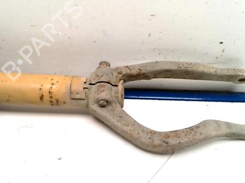 Used Right front shock absorber HONDA CR-V I (RD) 2.0 16V 4WD (RD1, RD3) (128 hp) 25418161