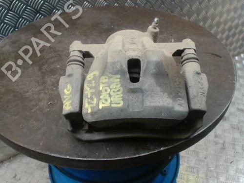 Pinza freno delantera izquierda TOYOTA URBAN CRUISER (_P1_) 1.4 D-4D 4WD (NLP115_, NLP115R) (90 hp) 32660239