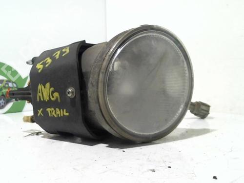 Used Left front fog light NISSAN X-TRAIL I (T30) 2.2 Di 4x4 (114 hp) 25399624