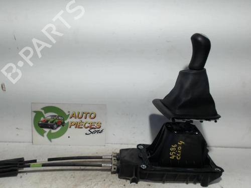 Used Gear lever RENAULT CLIO IV (BH_) 1.5 dCi 75 (75 hp) 25398747