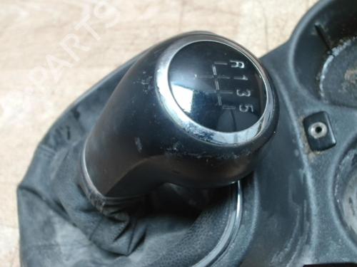 Used Shift knob OPEL CORSA D (S07) 1.3 CDTI (L08, L68) (75 hp) 28836783