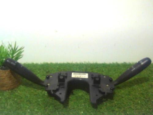 Used Steering column stalk CITROËN C4 Coupe (LA_) 1.6 HDi (90 hp) 31223660