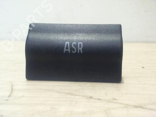 Used Switch SKODA OCTAVIA I (1U2) 1.9 TDI (110 hp) 25409799