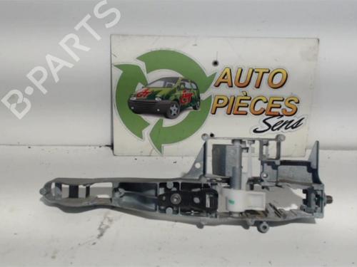 Used Front right exterior door handle PEUGEOT 207 (WA_, WC_) 1.6 HDi (90 hp) 25398439