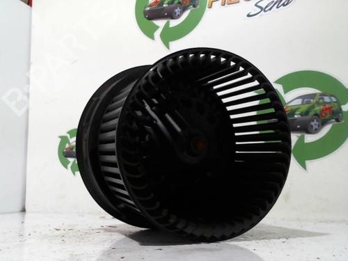 Used Air vent PEUGEOT 207 (WA_, WC_) 1.4 HDi (68 hp) 31220286