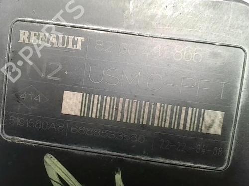 Fuse box RENAULT GRAND SCÉNIC II (JM0/1_) 1.5 dCi (JM1E) | BP25425940E1 