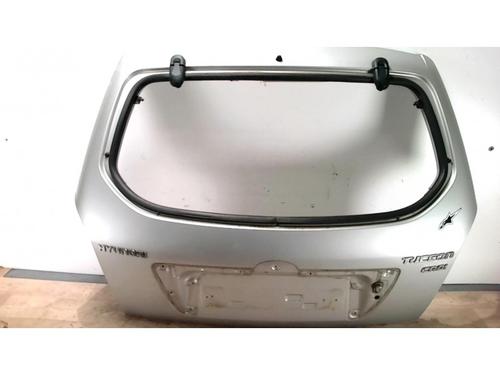 Used Tailgate HYUNDAI TUCSON (JM) 2.0 CRDi (136 hp) 25417049