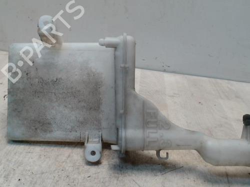 Windscreen washer tank TOYOTA YARIS (_P1_) 1.3 (NCP10, SCP12_) | BP27602967C113