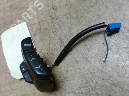 Used Switch TOYOTA YARIS (_P1_) 1.4 D-4D (NLP10_, NLP10R) (75 hp) 28725205