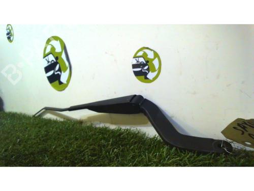Used Front windshield wiper arm CITROËN SAXO (S0, S1) 1.0 X (45 hp) 25395953