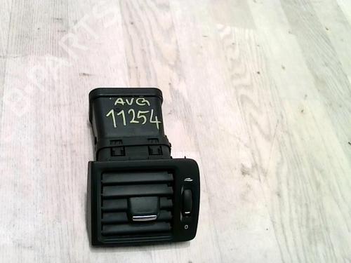 Luftventilen VOLVO C30 (533) 2.0 D (136 hp) 27671194