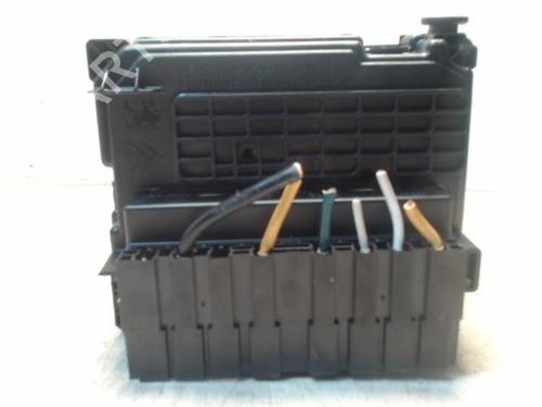 Used Fuse box CITROËN C3 II (SC_) 1.4 HDi 70 (SC8HZC, SC8HR0, SC8HP4) (68 hp) 27650785