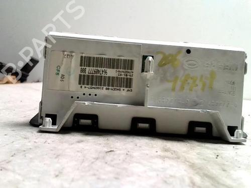 Used Display monitor PEUGEOT 206 Hatchback (2A/C) 1.4 i (75 hp) 26710347