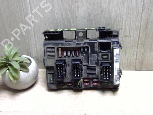 Used Fuse box CITROËN C3 I (FC_, FN_) 1.4 HDi (68 hp) 25411553