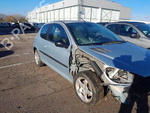 Rear fog light PEUGEOT 206 Hatchback (2A/C) 2.0 S16 | BP25429989C37 