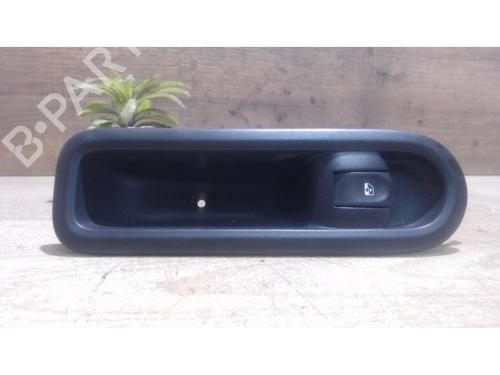 Used Right front window switch RENAULT CLIO III (BR0/1, CR0/1) 1.5 dCi (BR17, CR17) (86 hp) 25383930