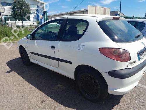 Ekspansjonstank PEUGEOT 206 Hatchback (2A/C) 1.4 HDi eco 70 | BP26687048C120 