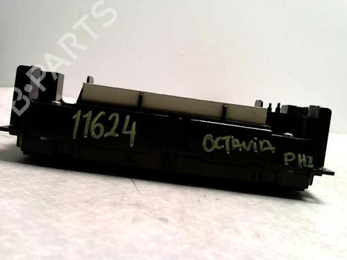 Used Climate control SKODA OCTAVIA I Combi (1U5) 1.9 TDI 4x4 (100 hp) 25431204