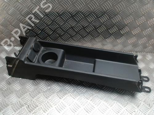 Used Middle console OPEL MERIVA B MPV (S10) 1.4 (75) (120 hp) 31264241