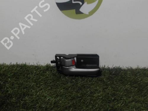 Maniglia interna anteriore sinistra SUZUKI SWIFT III (MZ, EZ) 1.3 DDiS (RS413D) (69 hp) 25393032